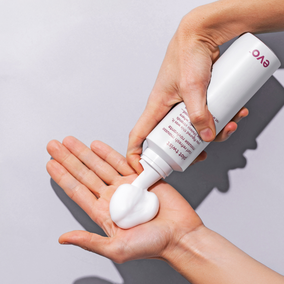 Evo - Plot Twist Curl Refresh Mousse - 200 ml