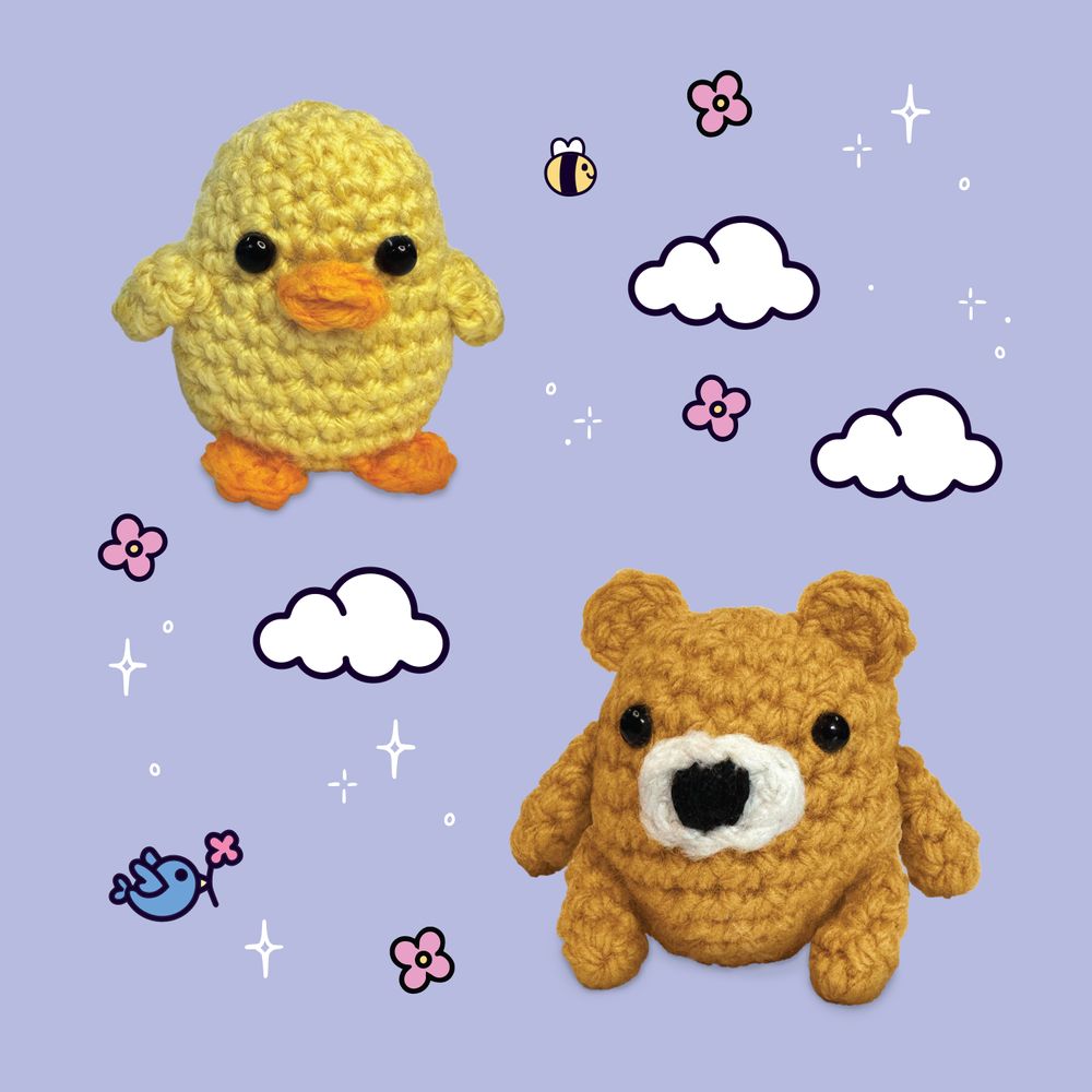 Hinkler - Cosy Crochet Your Own Mini Cuties Craft Kit - Multicolor