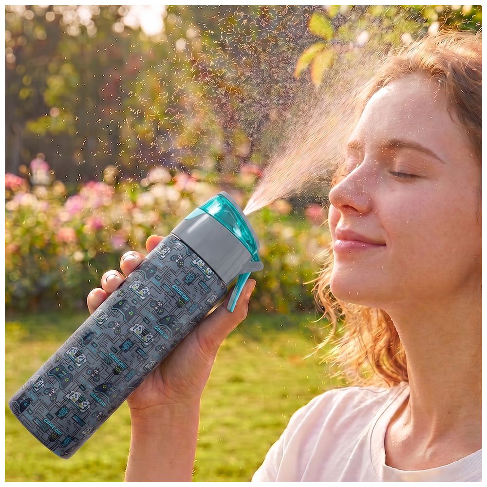 Eazy Kids - Insulated Stainless Steel Spray Water Bottle - Game On Grey - 640 ml