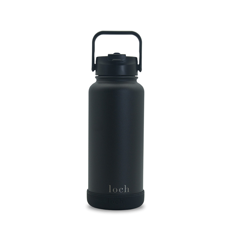 Loch - Monochrome Stainless Steel Bottle - 900 ml