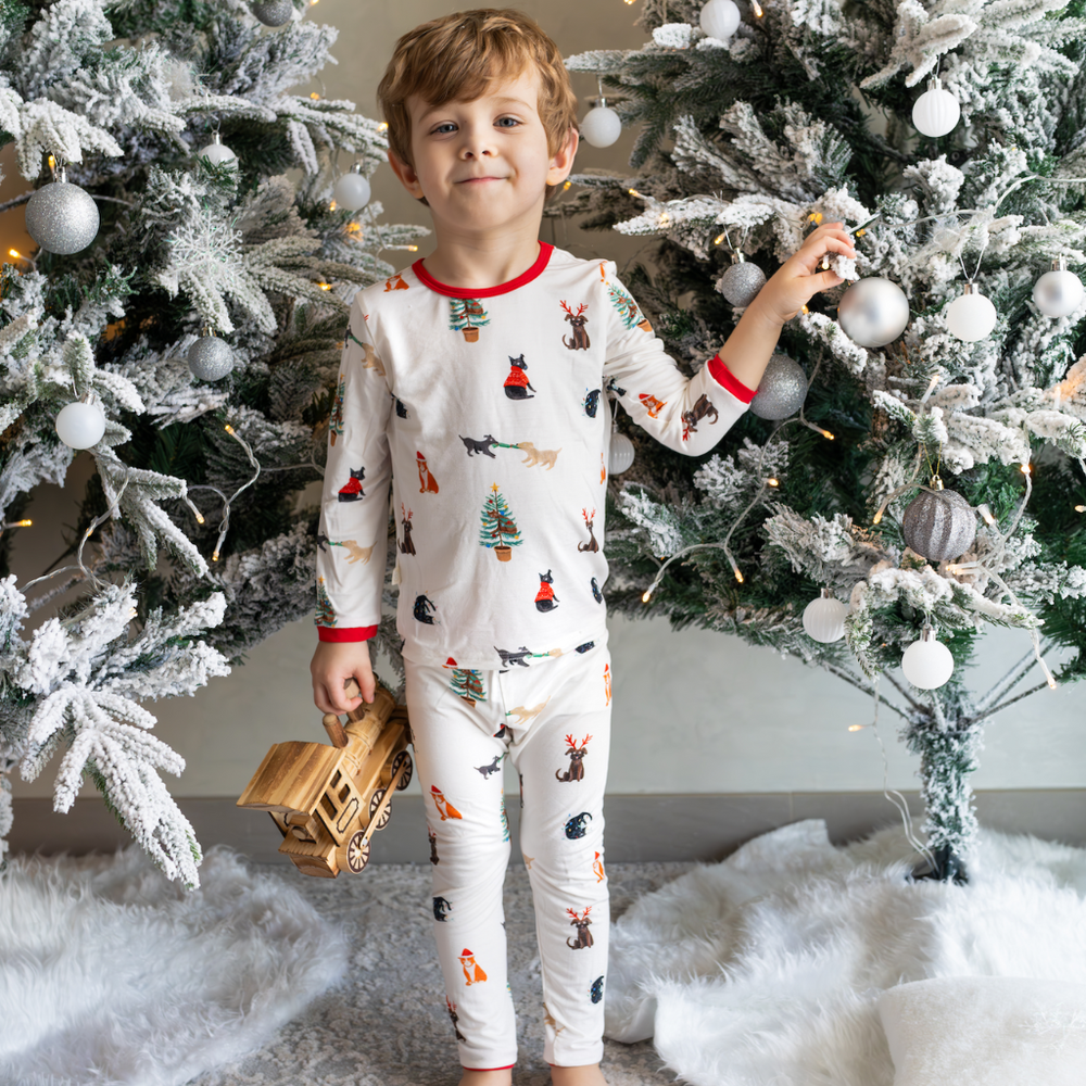 Hushabye Kids Christmas Santa Paws Printed Pyjama Set - White - 2 Pcs