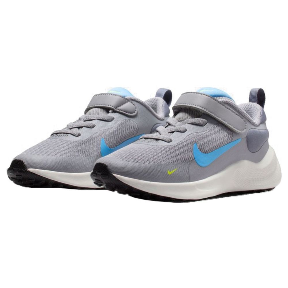 Nike - Revolution 7 Sneakers With Strap - Grey