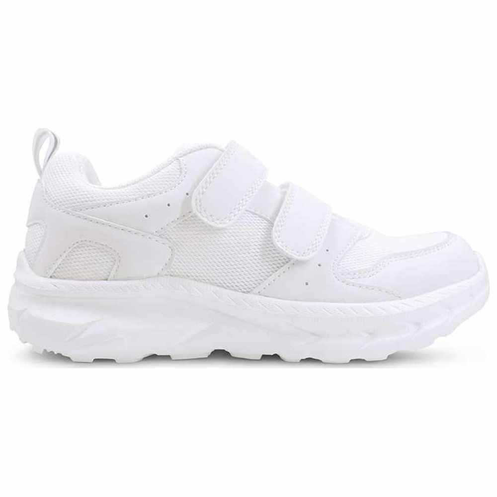 Umbro Flair VC Junior Performance Shoes - White