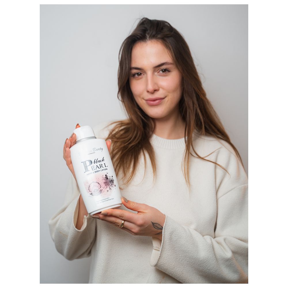 Bettina Barty Black Pearl Hand & Body Lotion - 500 ml
