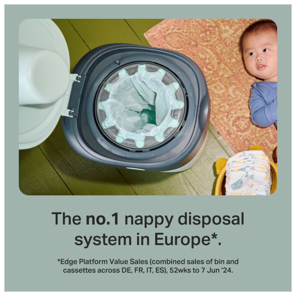 Tommee Tippee - Twist & Click Advanced Nappy Bin Starter Set With 4 Refills
