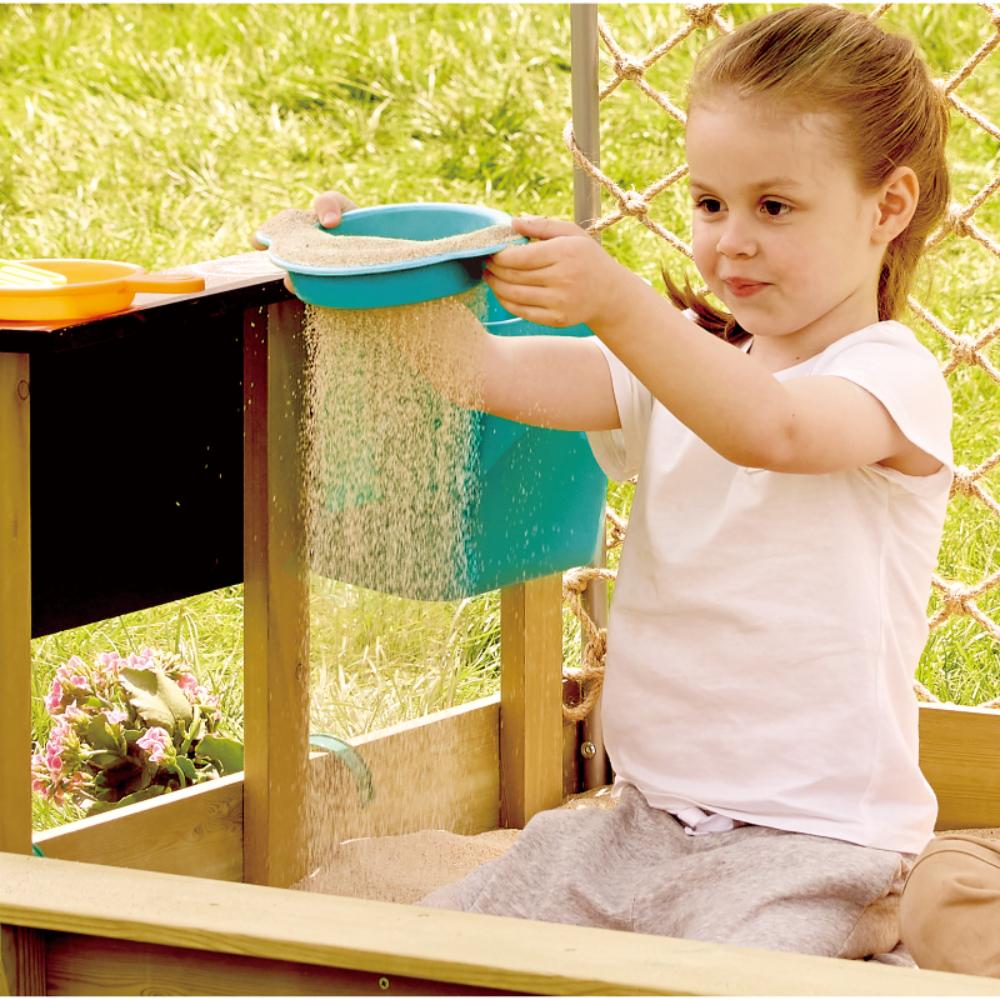 Hape - Outdoor Explorer's Kitchen Pretend Playset - Multicolor - 21 Pcs