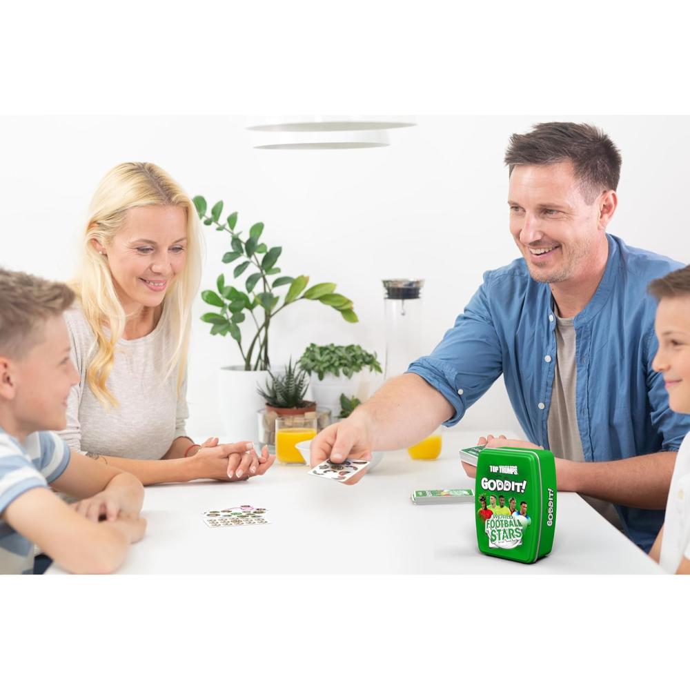 Winning Moves - Top Trumps Goddit World Football Stars Card Game