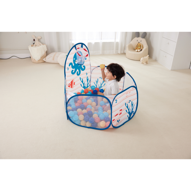 Hape - Ocean Ball Pit - 200 Balls And Basketball Hoop