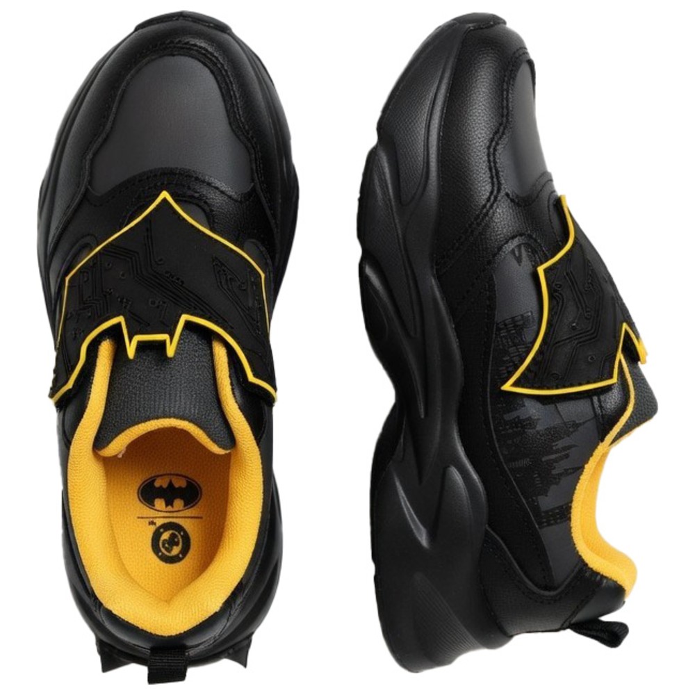 Batman - Boy's Hook And Loop Sneakers - Black