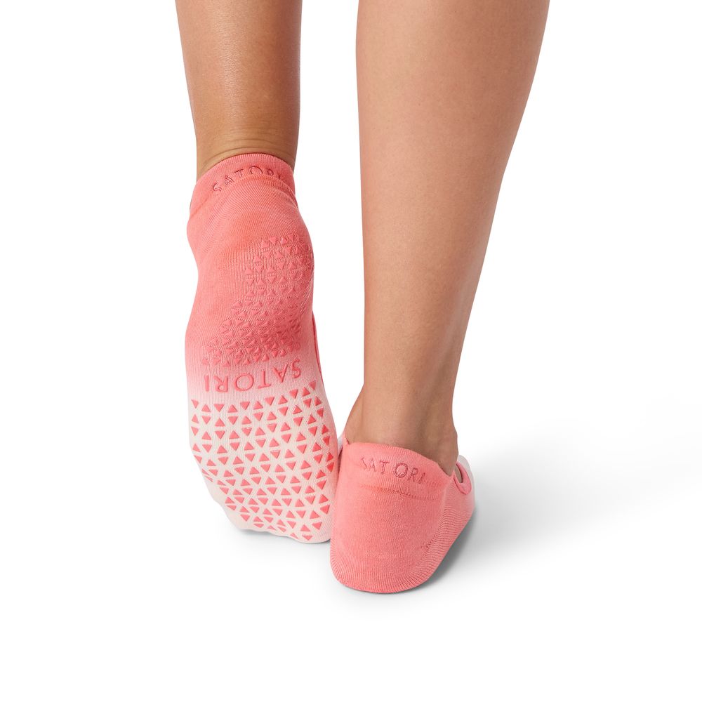 Satori Athletica - Aya Grip Socks - Coral Ombre