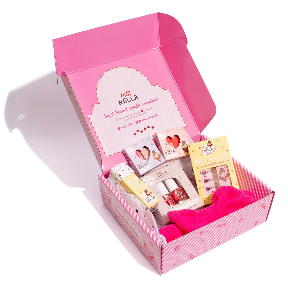Miss Nella - Dazzle Dreams Box