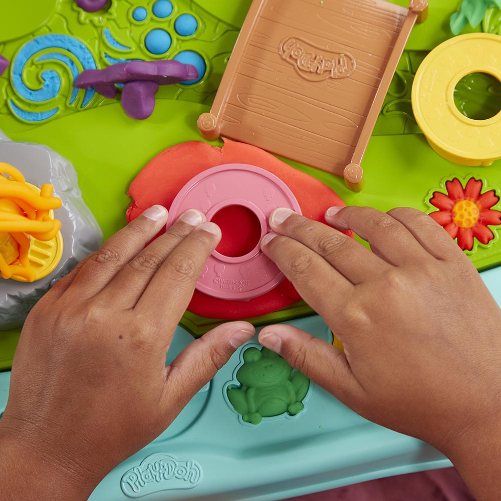 Play Doh - All-in-One Creativity Starter Station Activity Table