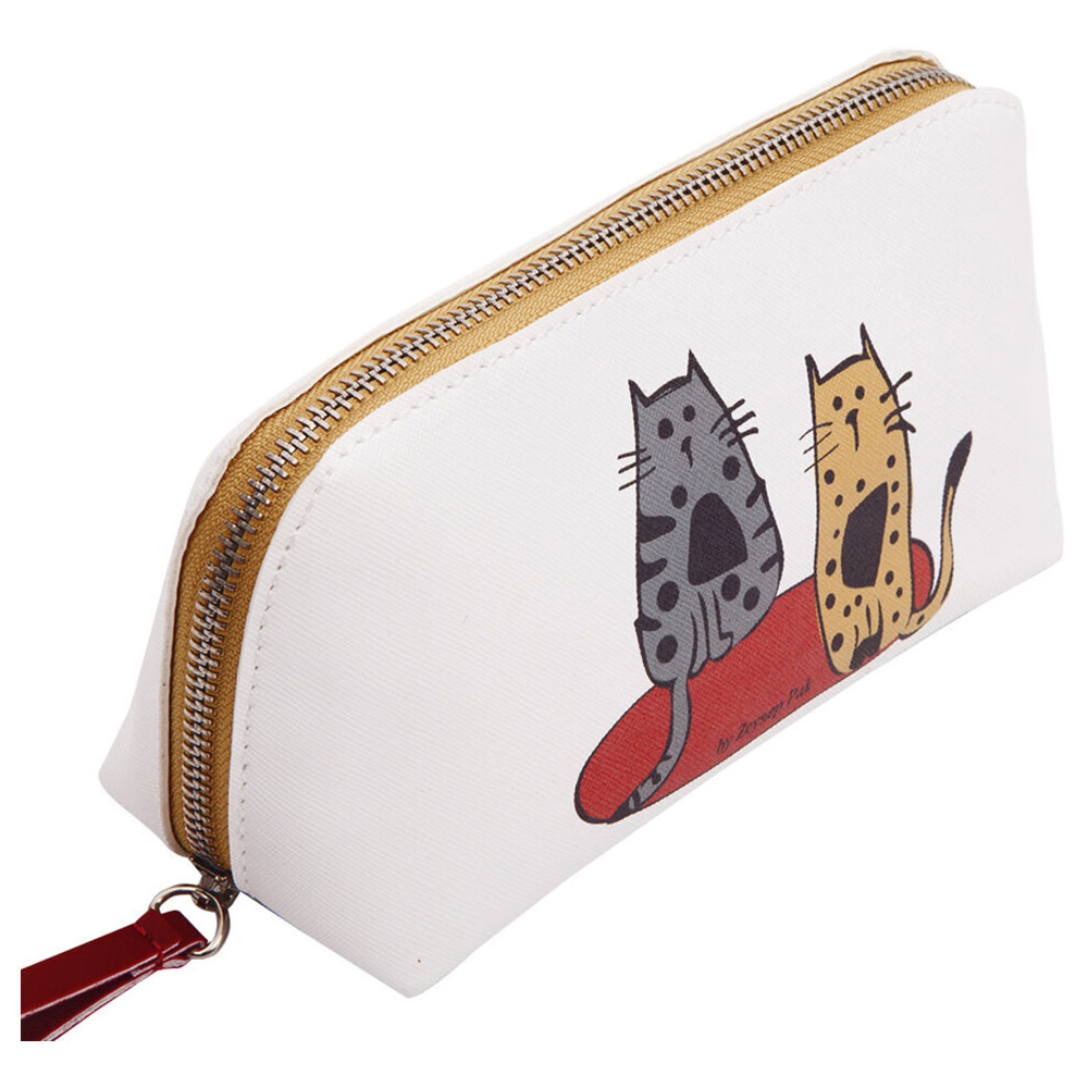 Biggdesign - Cats Travel Cosmetic Bag - 6 x 4 x 3-Inch