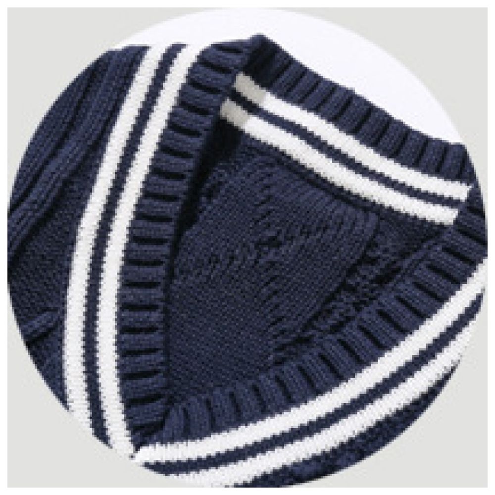 Sugar Rush Solid Regular V-Neck Sleeveless Sweater - Navy