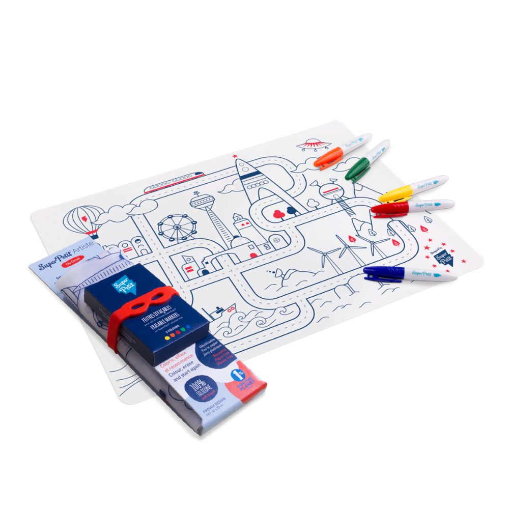 Super Petit - City Circuit Colouring Playmat + Red wristband + 5 markers