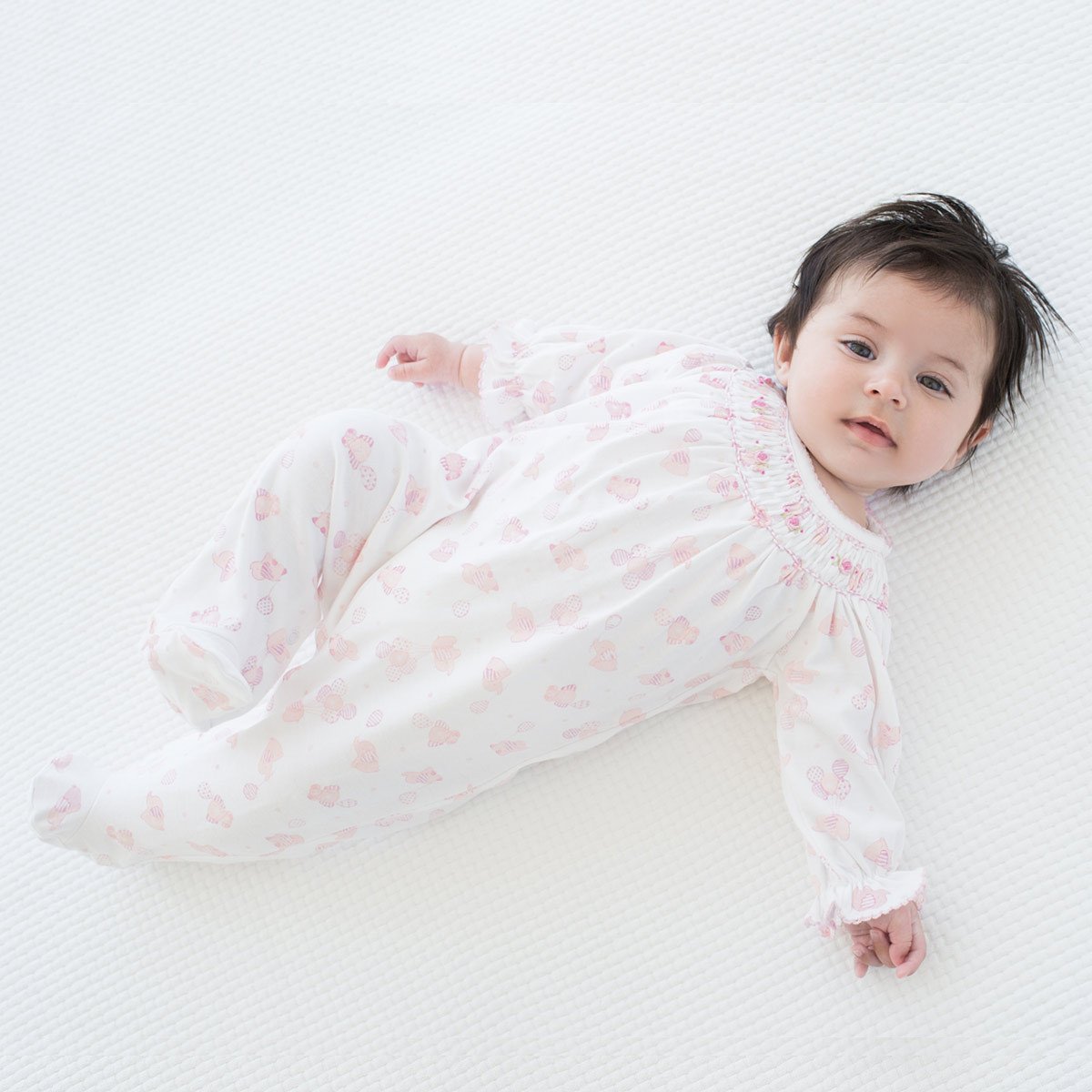 Ellillo - Flying Elephant Girl Footie