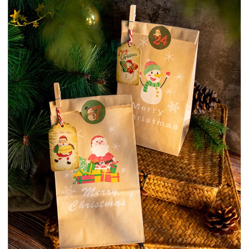 Party Propz - Christmas Gift Tags with String - Pack of 50