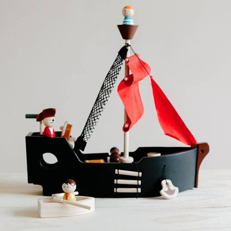 Plan Toys - Pirate Ship