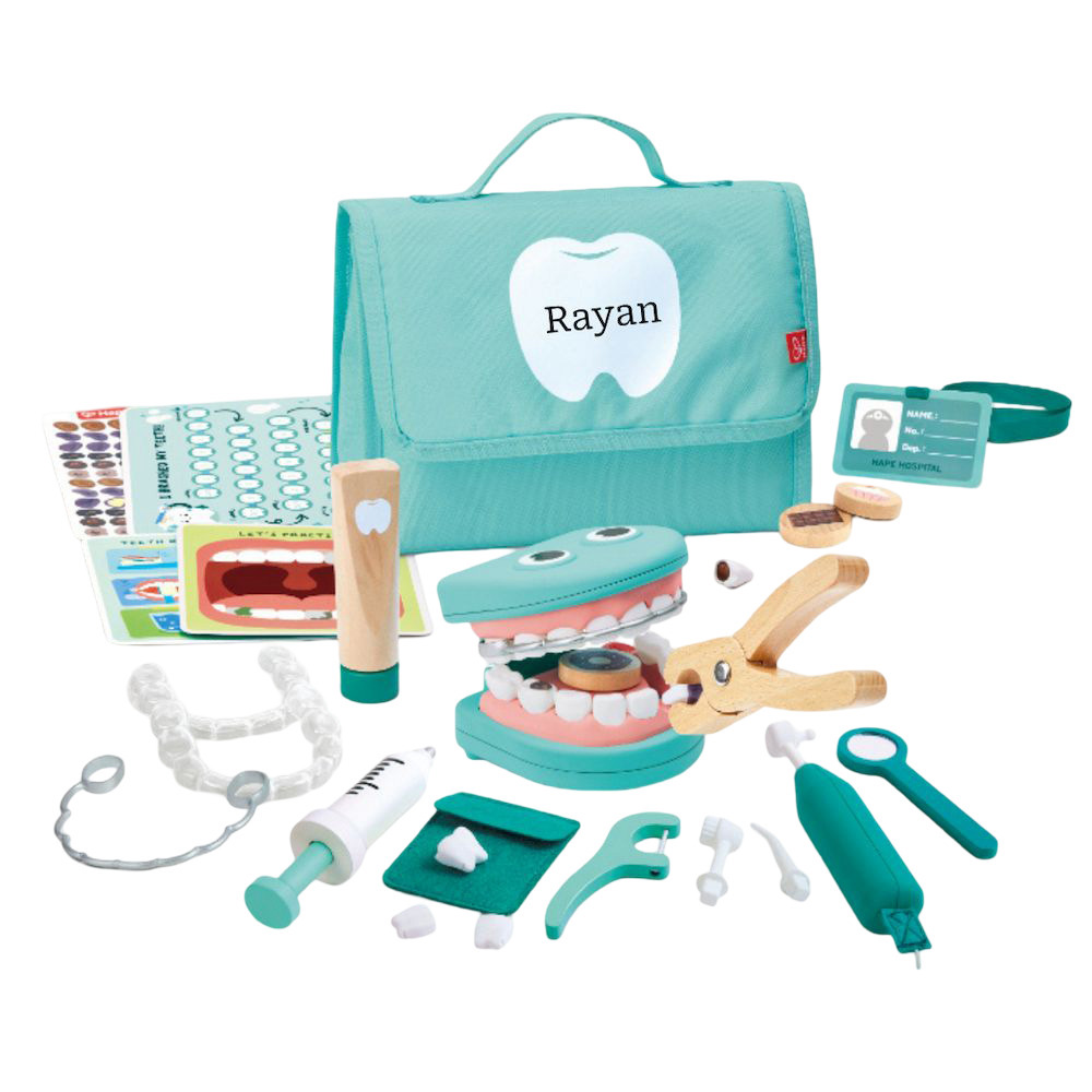 Hape - Personalized Super Smile Dental Clinic Set - 33 Pc Set
