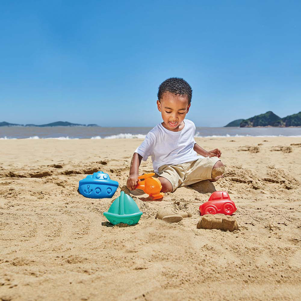 Hape - Personalized Travel Sand Mold Beach Toy Set - 4 Pc Set
