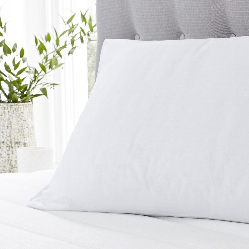 Silentnight - Anti-Snore Hollow Fibre Pillow