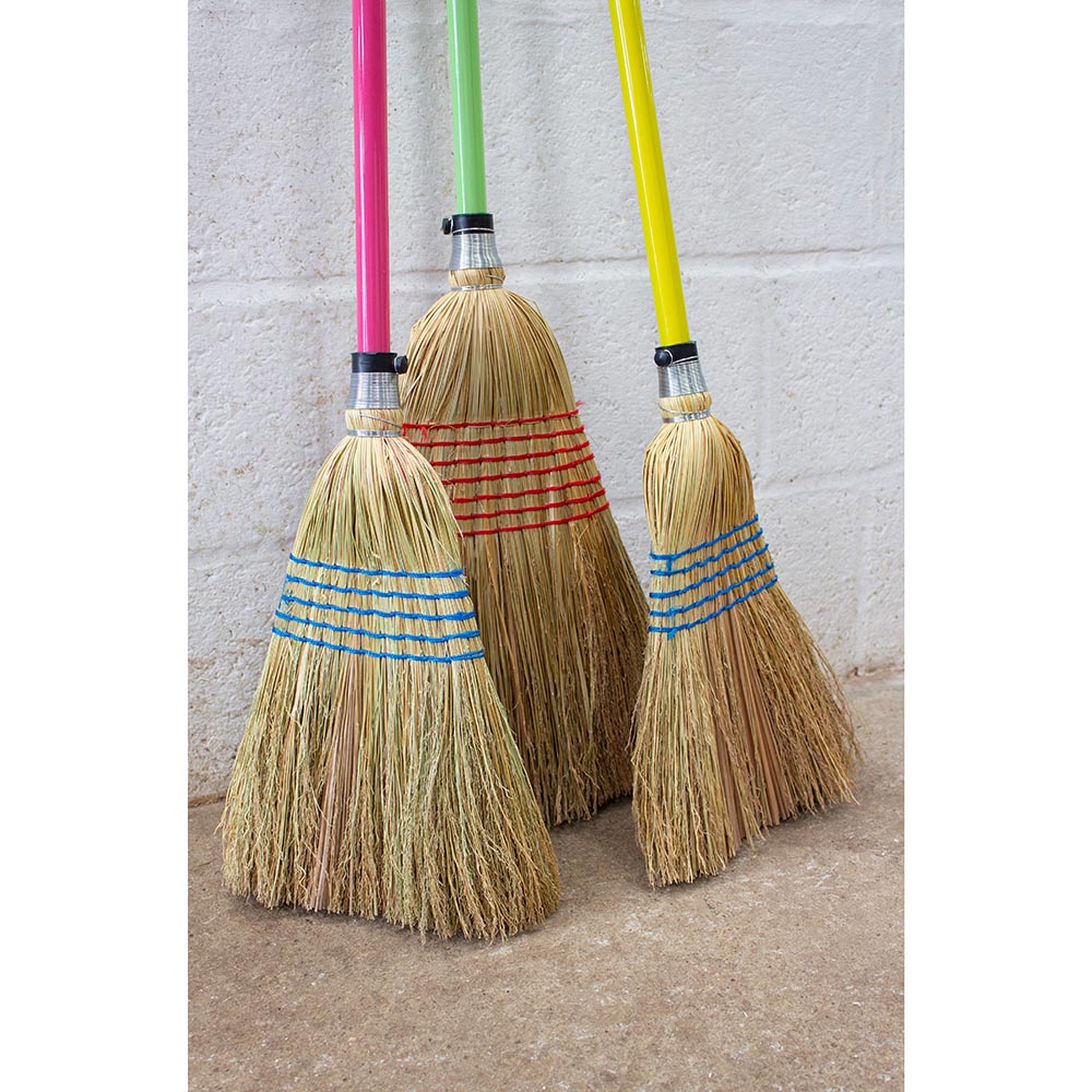 Red Gorilla - Corn Broom With Handle - Yellow - 120 cm