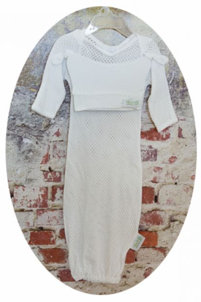 Woombie Ultra Air Gowns and Hat for Boy - White