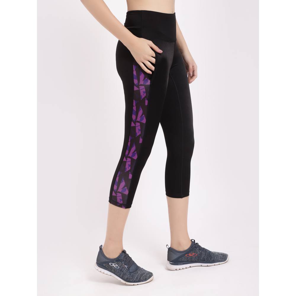 Studioactiv - Printed Summer Breeze Capri - Black Purple