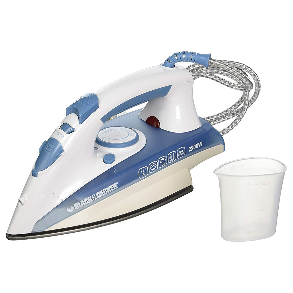 Black+Decker Steam Iron Non-stick Spray Function - White