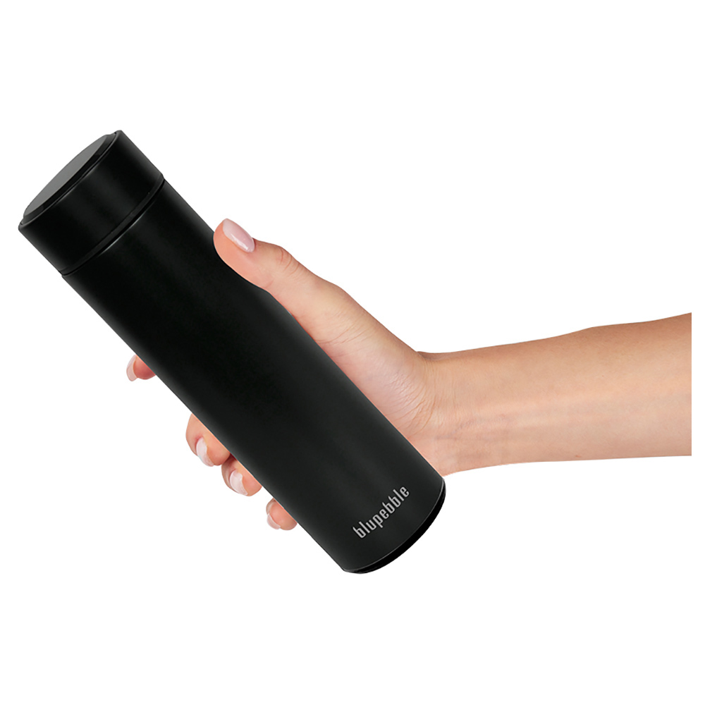 Blupebble - Smart Water Bottle With LED Temperature Display - Black