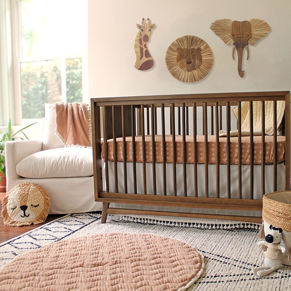 Crane Baby - Giraffe Wall Decor