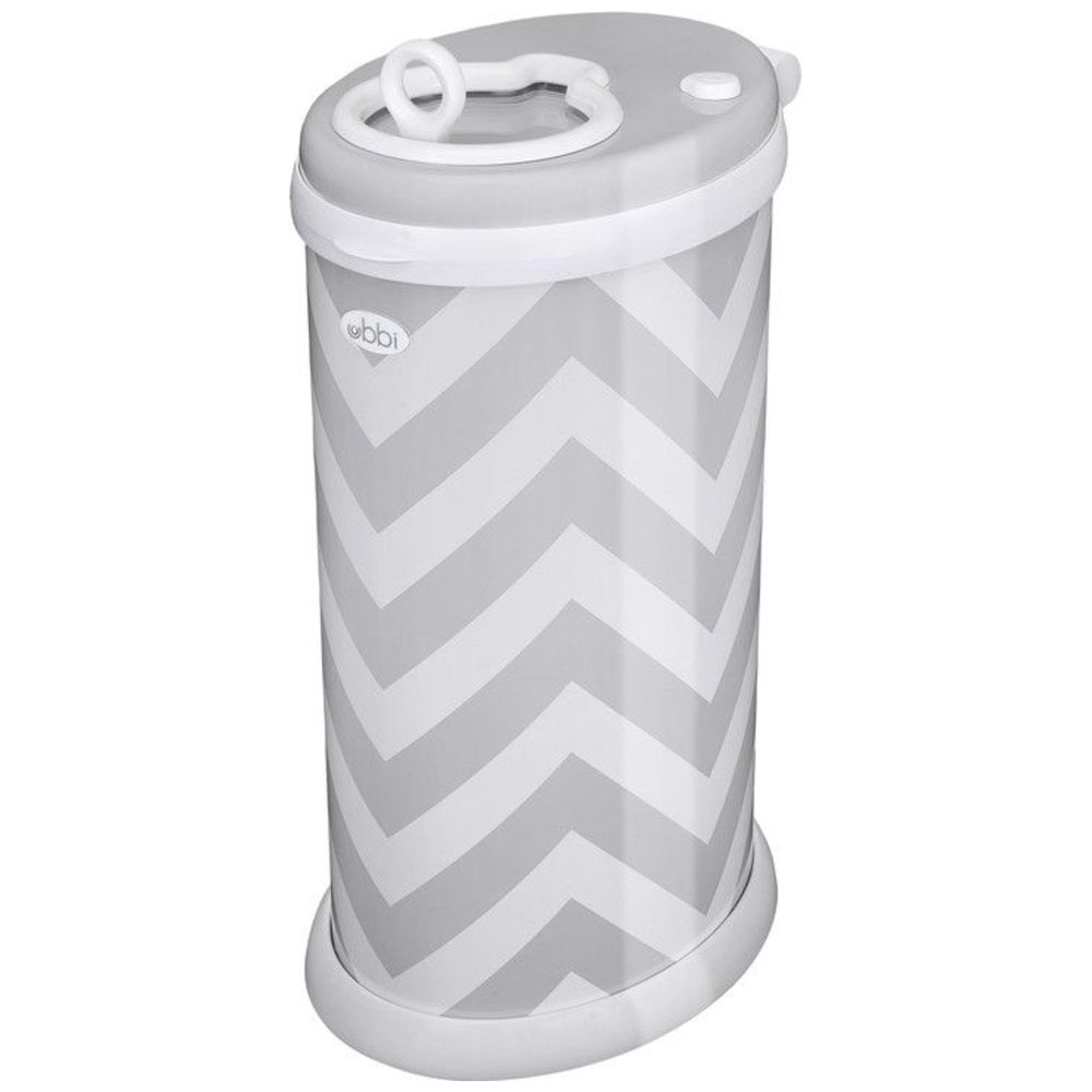 متعدد الألوان