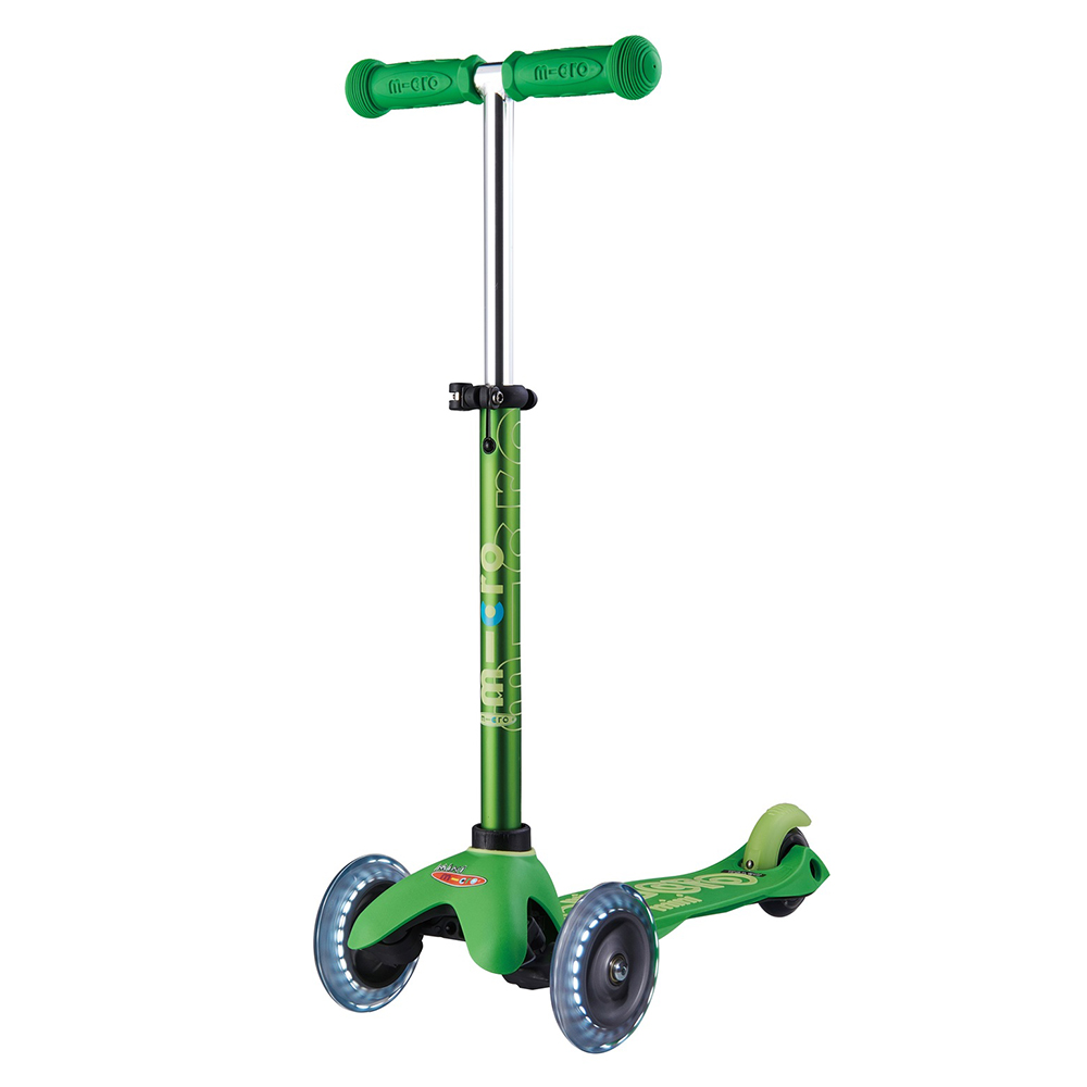 Micro - Mini Deluxe with LED Wheels - Green | Buy at Best Price from Mumzworld