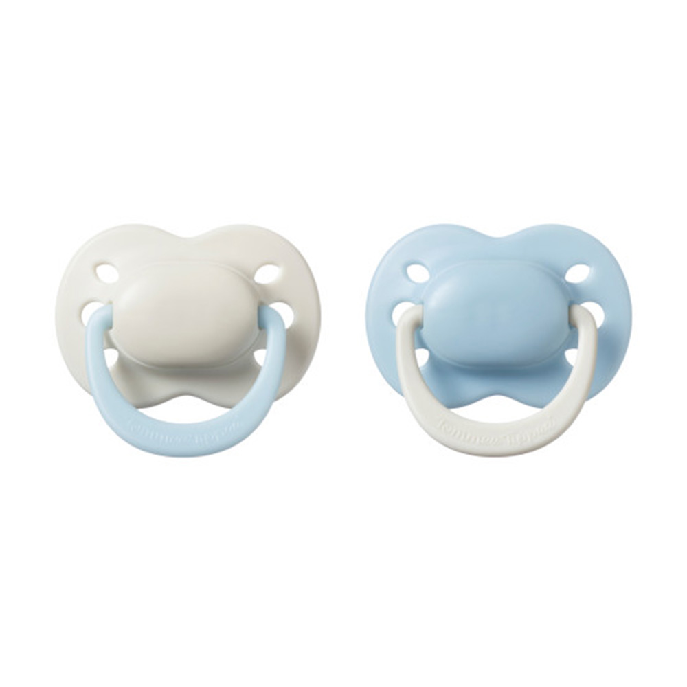 Tommee Tippee - Newborn Silcone Soother - 0-2M - Boy - Color May Vary - 2 Pcs