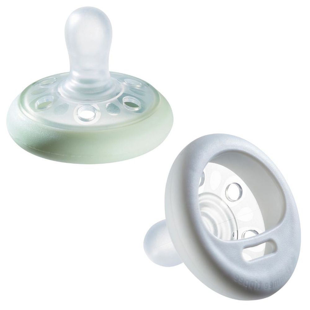 Tommee Tippee - Breast Like Soother - 6-18M - 2 Pc Set - Style May Vary