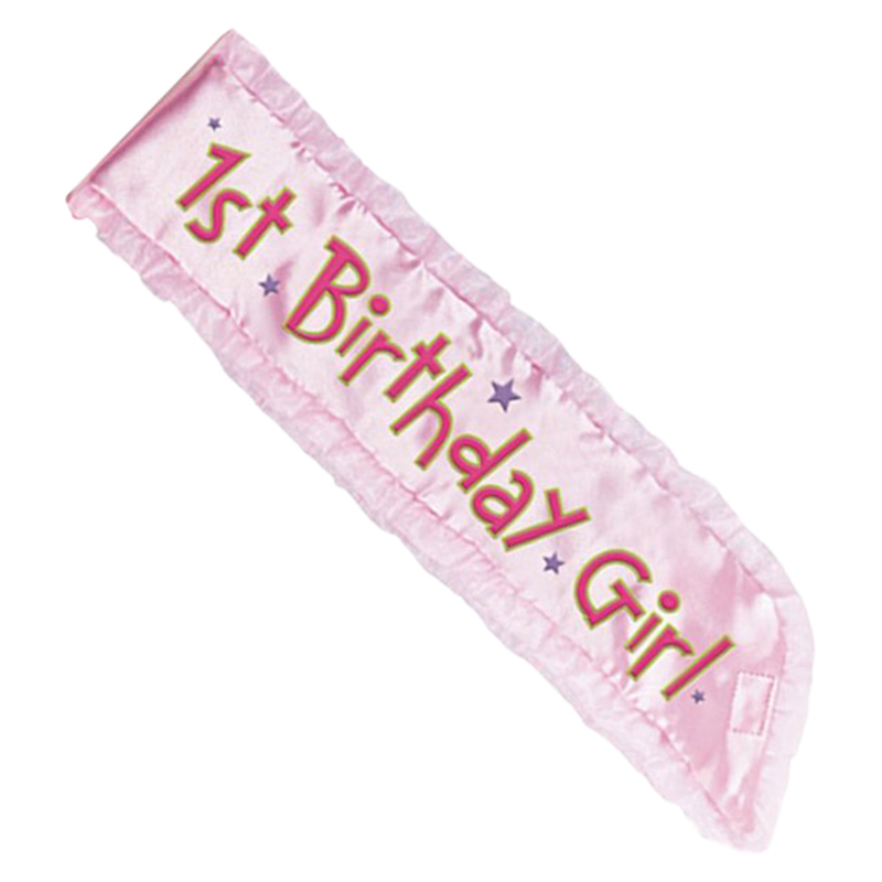 بارتي سنتر - وشاح عيد ميلاد الفتاة الأول