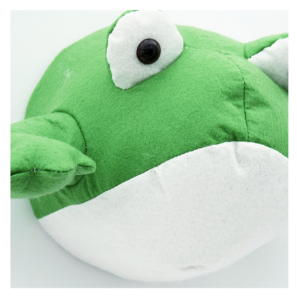 eBarza - Handmade Cute Frog Wall Decoration - Green & White