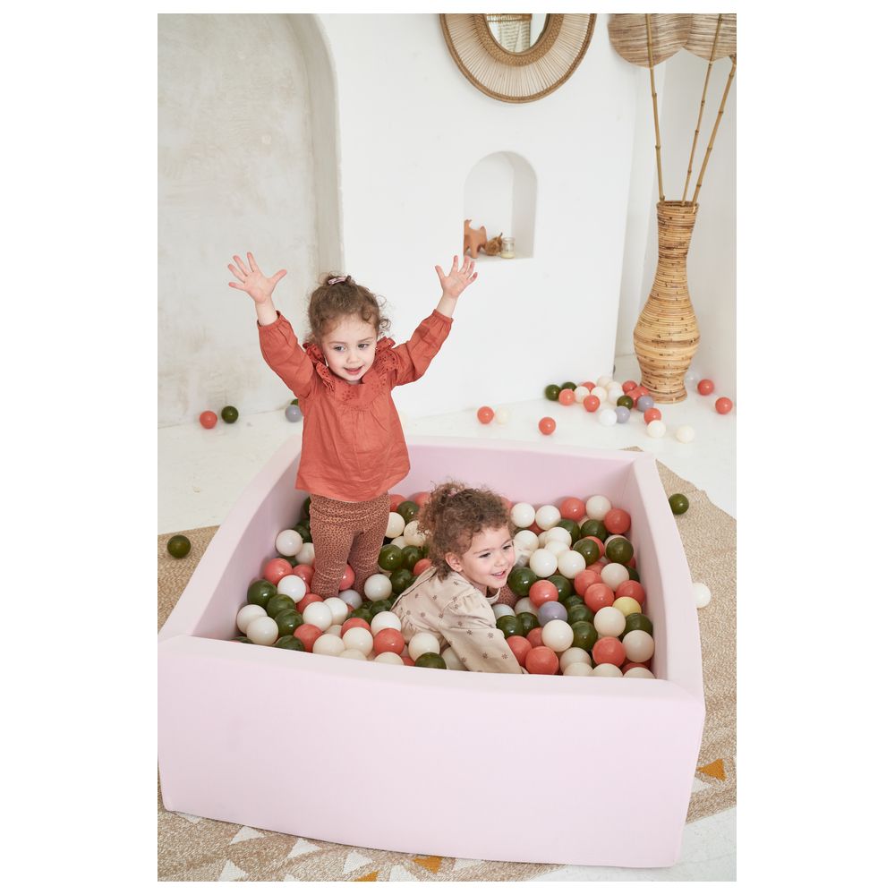 Ezzro - Square Ball Pit 120x120x50 With 600 Balls (Aquamarine, Baby Pink, Silver, Pearl) - Light Pink