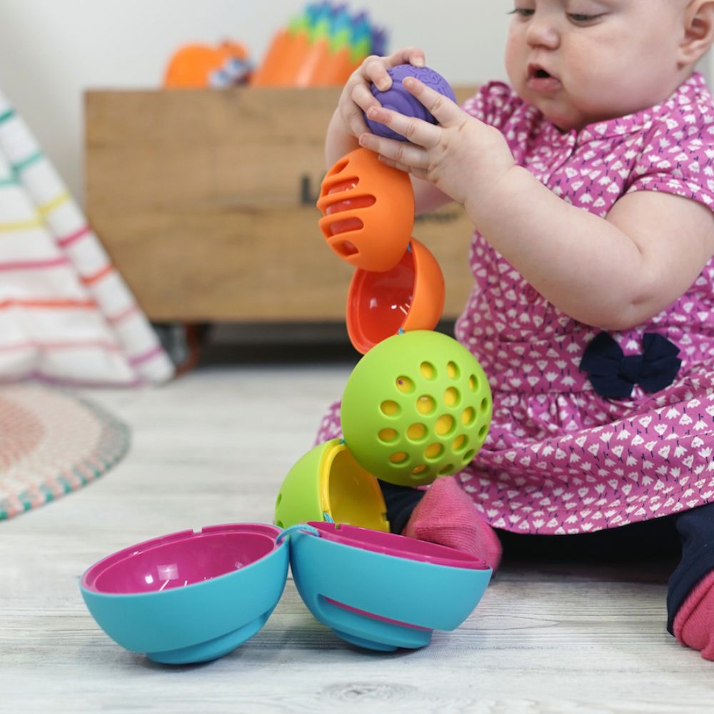 Fat Brain Toys - Oombee Ball - Sensory Toys for Infant Development, Grasping Fun