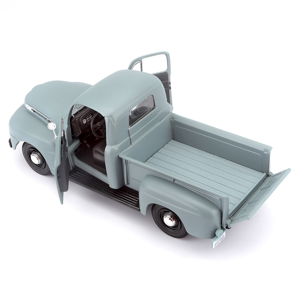 Maisto - 1:24 Scale - Special Edition 1948 Ford F-1 Pickup