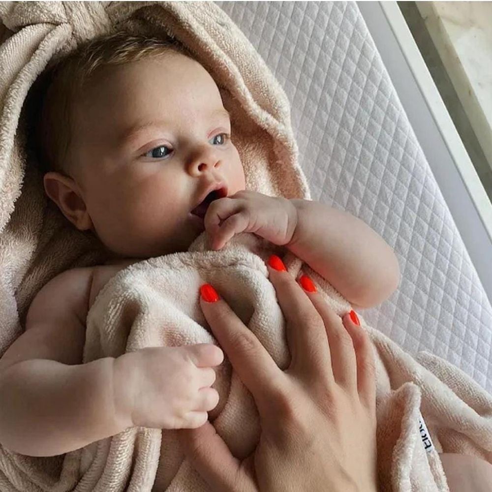 Elodie Details - Hooded Towel - Bow - Powder Pink