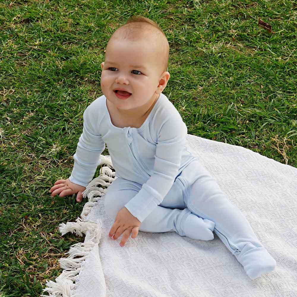 Issy & Lilo Smart Bamboo Zipper Romper Powder - Blue