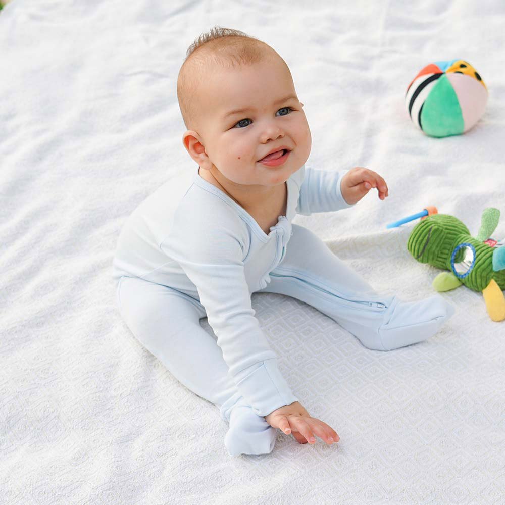 Issy & Lilo Smart Bamboo Zipper Romper Powder - Blue