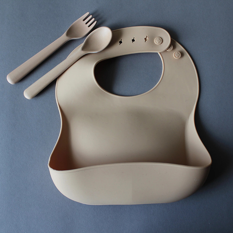 Cink Soft Silicone Bib - Fog