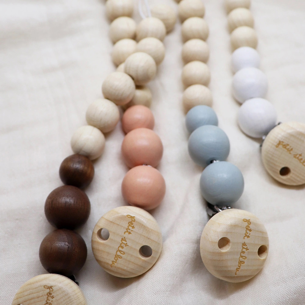 Petit Stellou - Pacifier Clip - Milk
