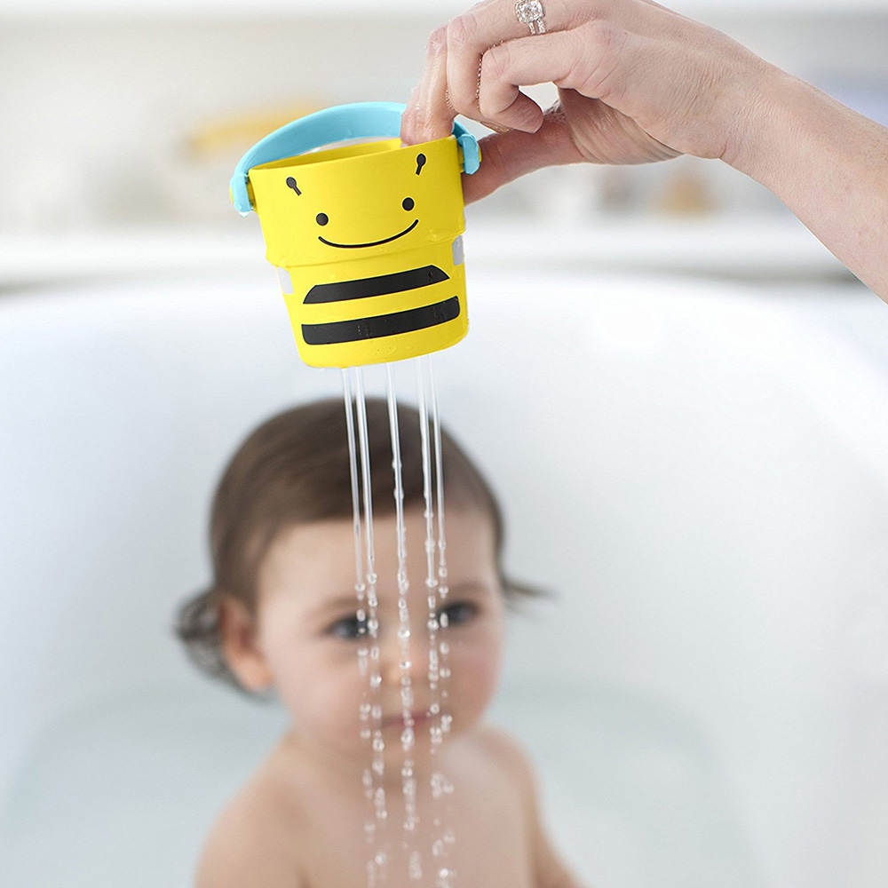 SkipHop Zoo Stack & Pour Buckets