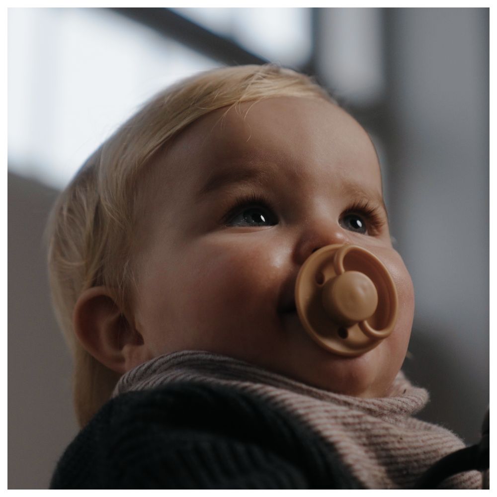Mininor - Round Pacifier Latex - 6M+ - Golden Sand