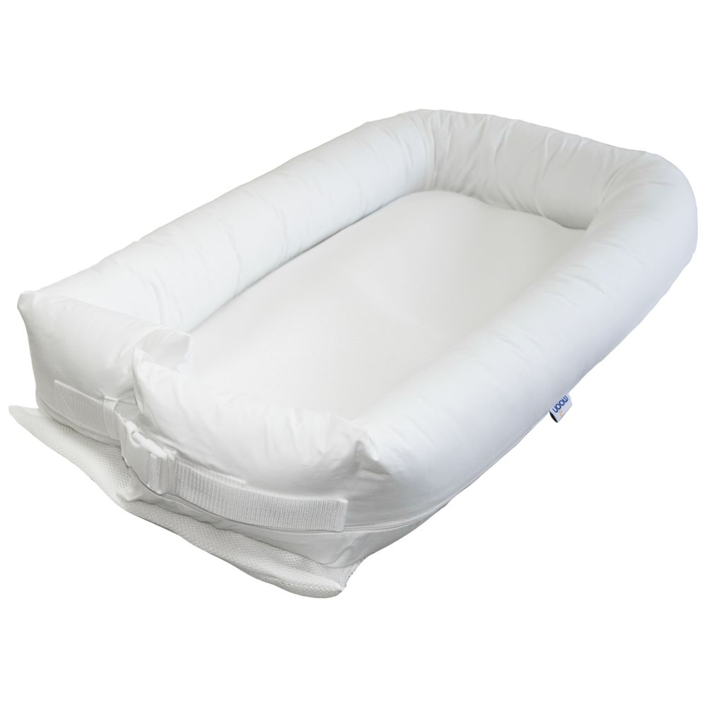 MOON - Baby Co-Sleeping Nest  - White