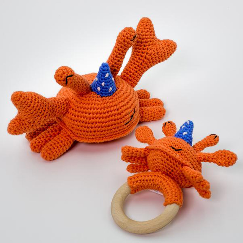 Boreas - Miss Crab Organic Sleeping Buddy