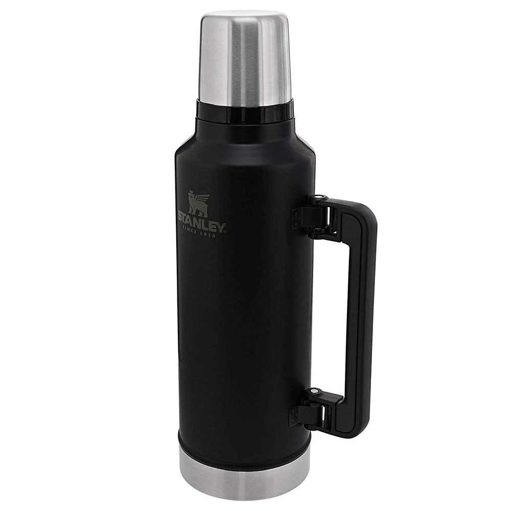 Stanley - Classic Vacuum Bottle 1.89L - Matte Black 